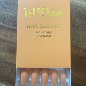 Red Aspen Orange Nail Dashes
